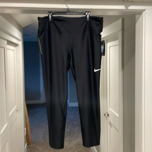 Nike dri-fit leggings